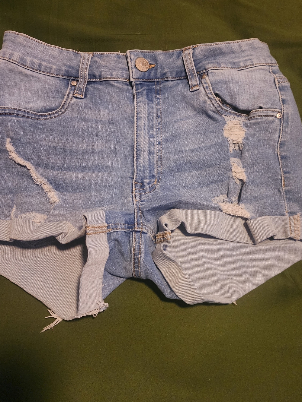 Charlotte Russe Distressed Denim Shorts Size 7 Light Wash Cuffed Hem